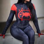 Costume Miles Morales femme Spiderman Into The Verse