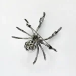 Broche araignée avec perle 5